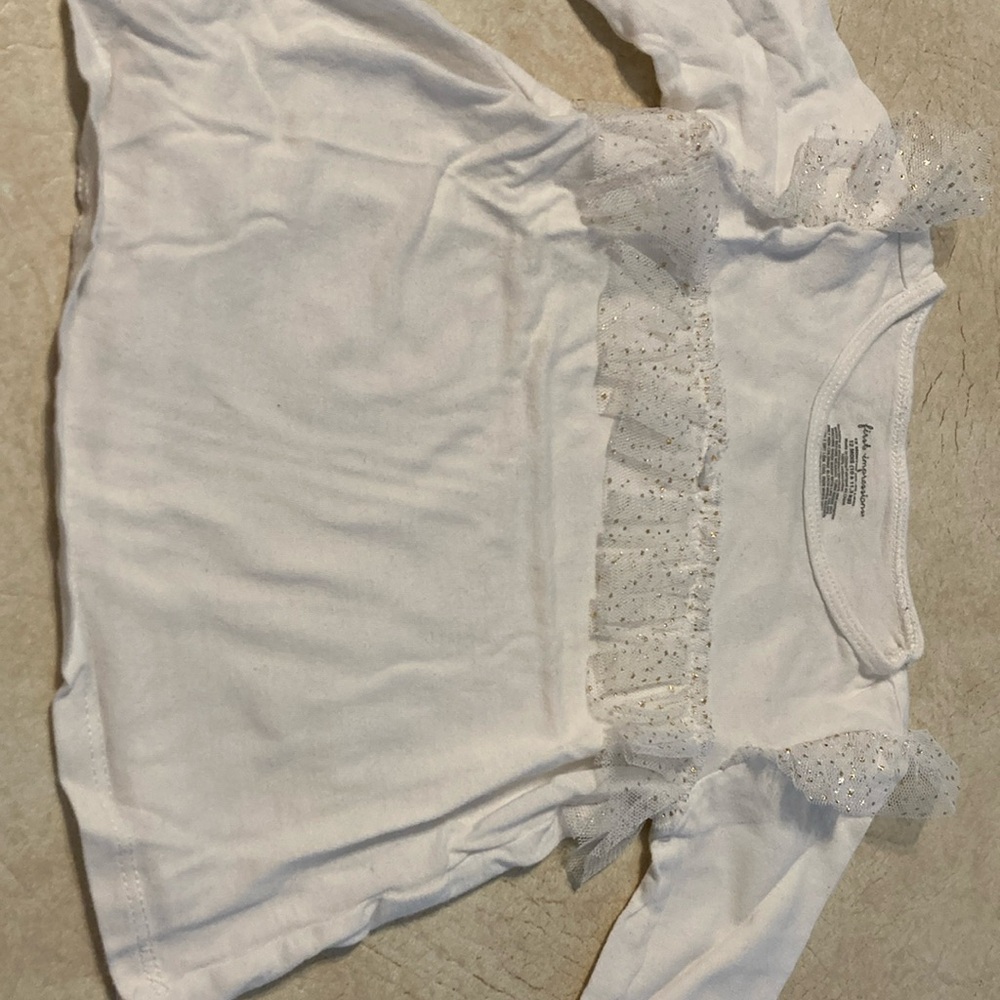 Ruffled long sleeve top